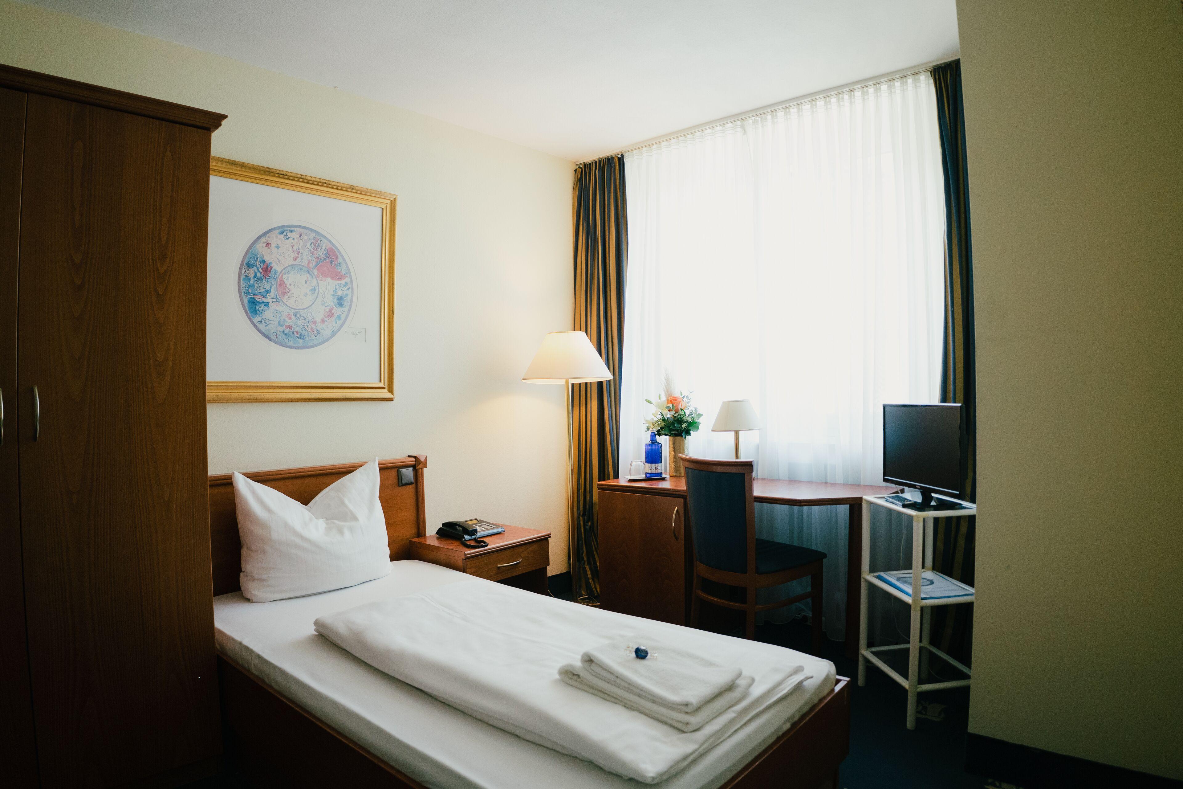 Altstadt Hotel St. Georg, Dusseldorf